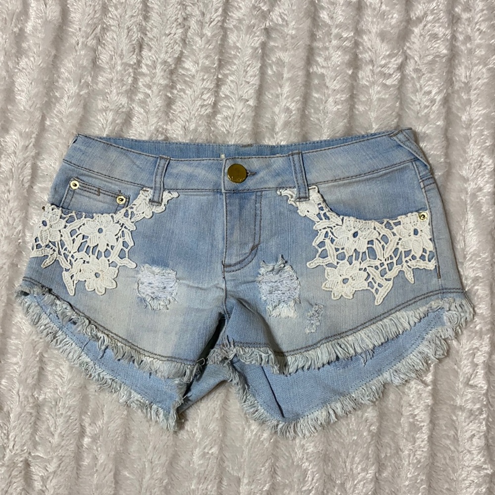 Hippy boho jean shorts stretchy jean lace size 3